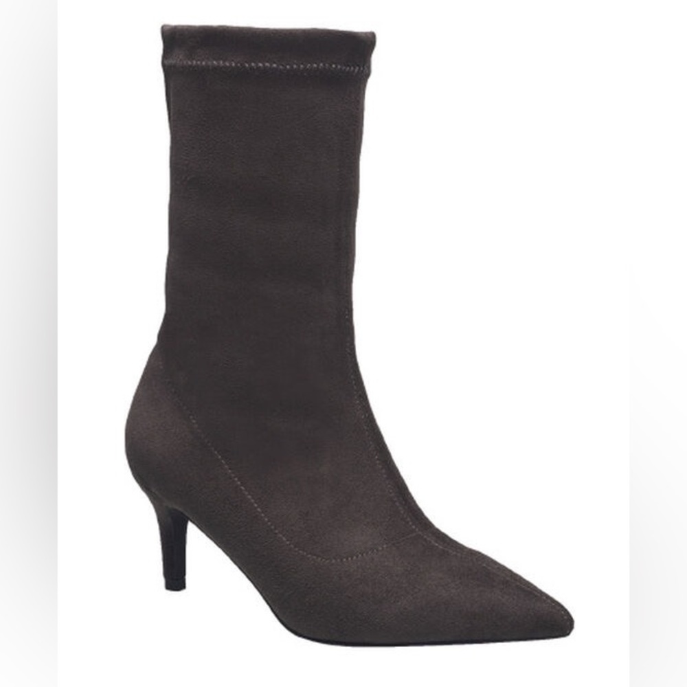 NEW-Halston Girona Vegan Suede Leather Pull on Stretch Boot Gray Size 9